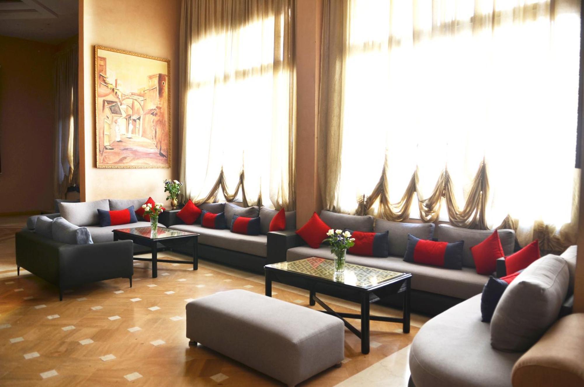 Intouriste 4*