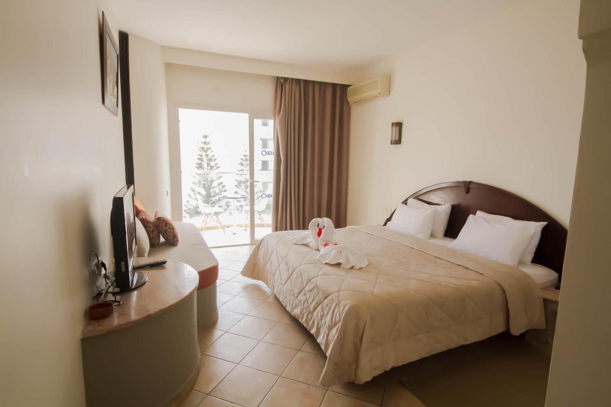 Aparthotel Intouriste