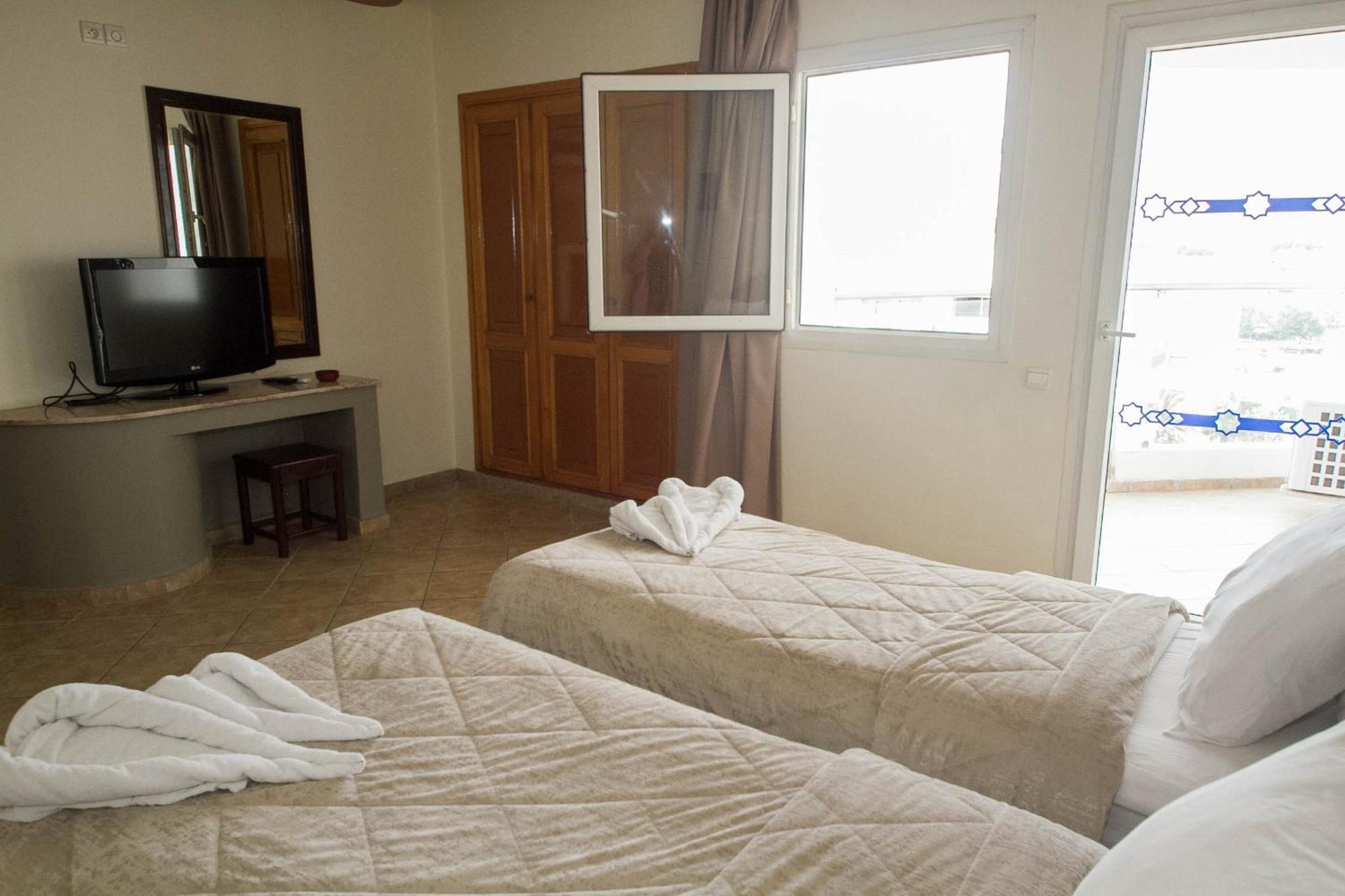 Intouriste Aparthotel